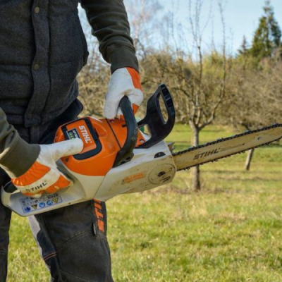 Lloguer de motoserra Stihl MSA 220