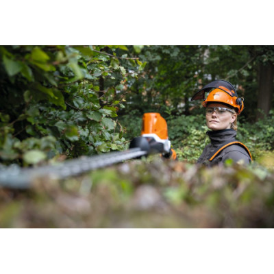 Lloguer de tallatanques d’alçada Stihl HLA 86