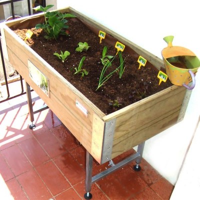 Mesa de cultivo urbano para huerta 